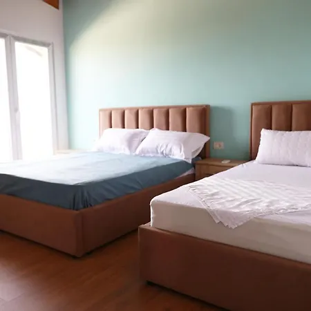 Golemi Guest house
